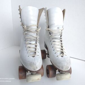 Vintage Riedell Boots model 220 size 7 leather FO MAC wheels